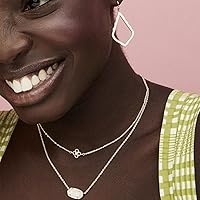 Vista 3 de Collar con dije Kendra Scott Elisa para mujer, joyería de moda, chapado en oro de 14quilates