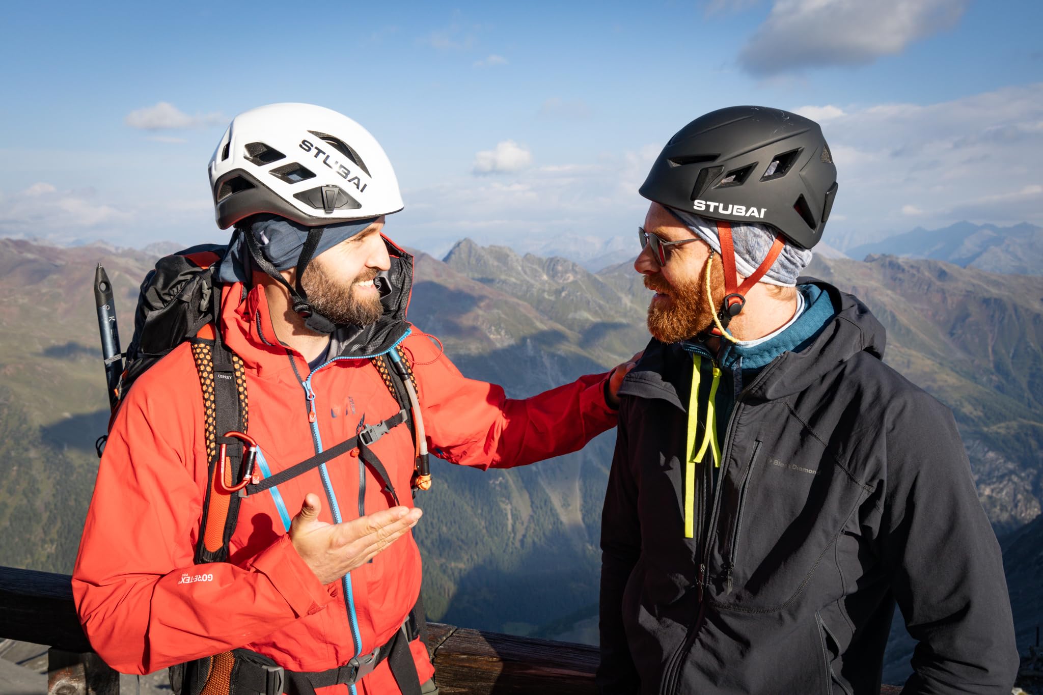STUBAI Klettersteigset Summit Light Xi1 mit Karabinern & Bandfalldämpfer