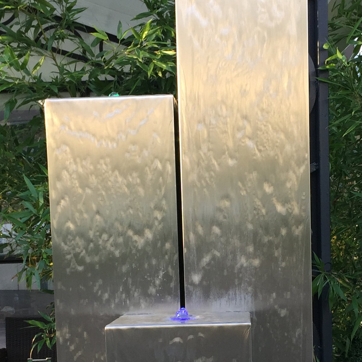 KÖHKO® Gartenbrunnen Tower Höhe 150 cm 26001 Springbrunnen mit PE-Becken