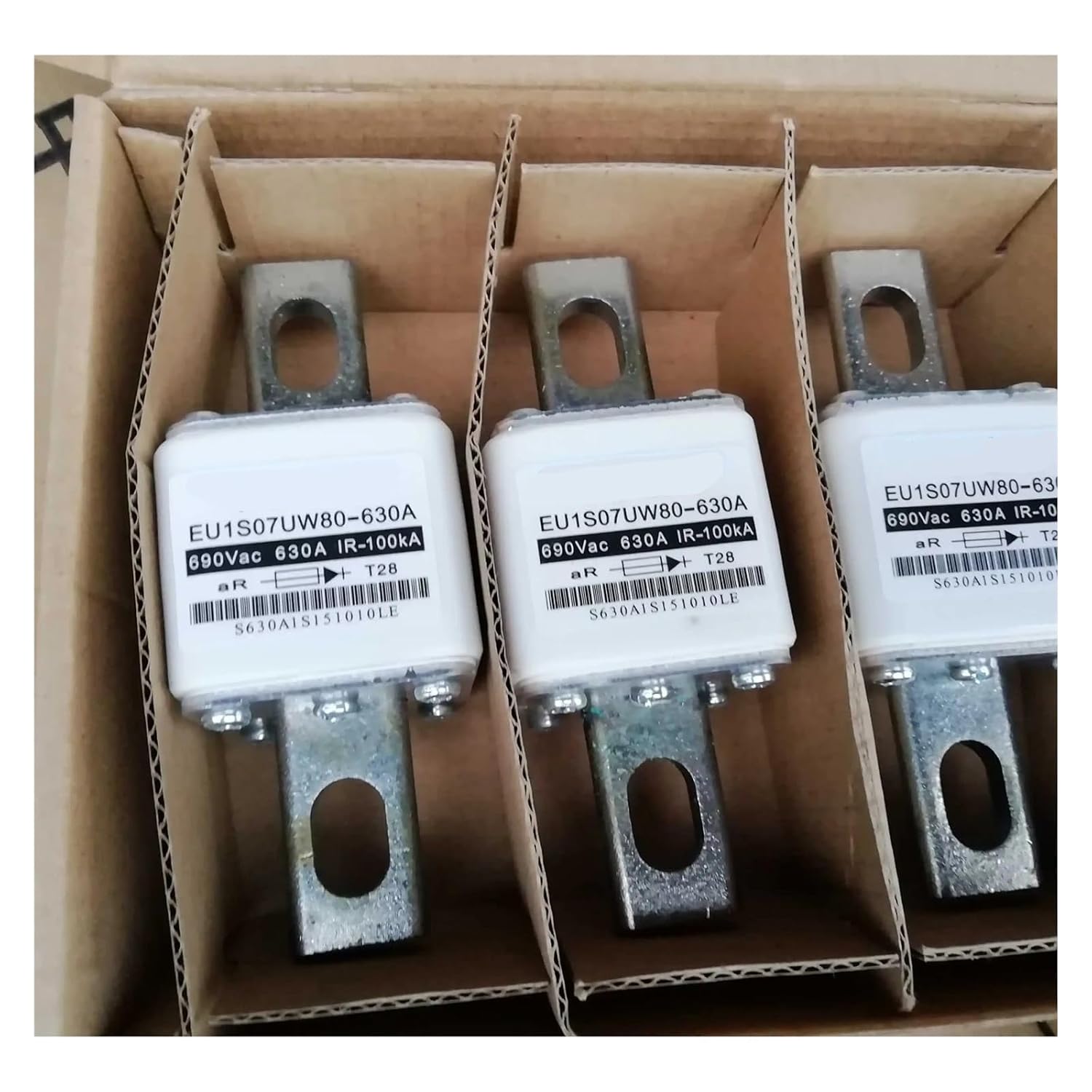 1pcs 690e 690Vac 630A high Voltage Fuse Electric