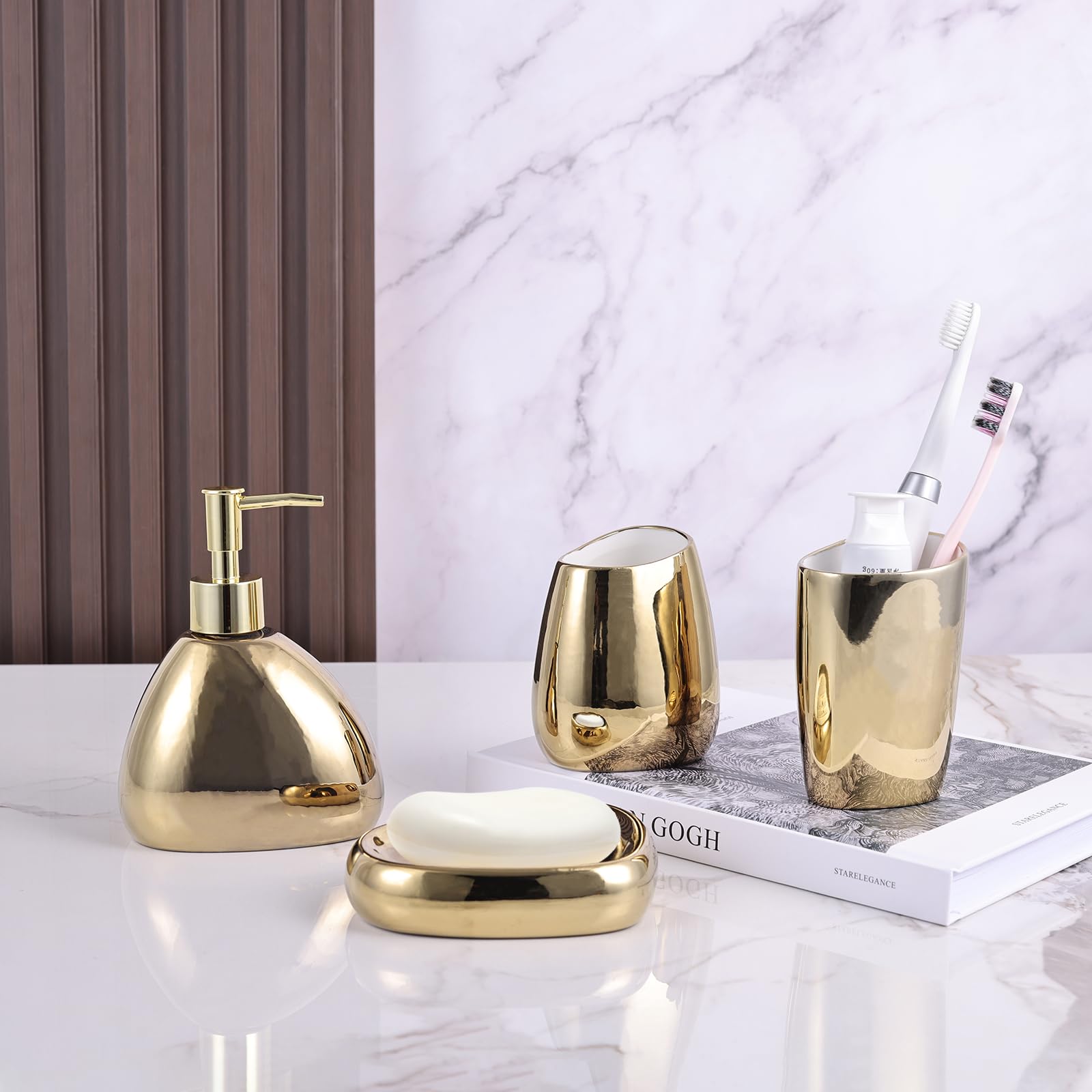 Elegante set da bagno in ceramica elettrolitica da 4 pezzi, dotato di dispenser per lozioni, tazza per collutorio, portasapone, portaspazzolino, set decorativo moderno per il bagno (oro)