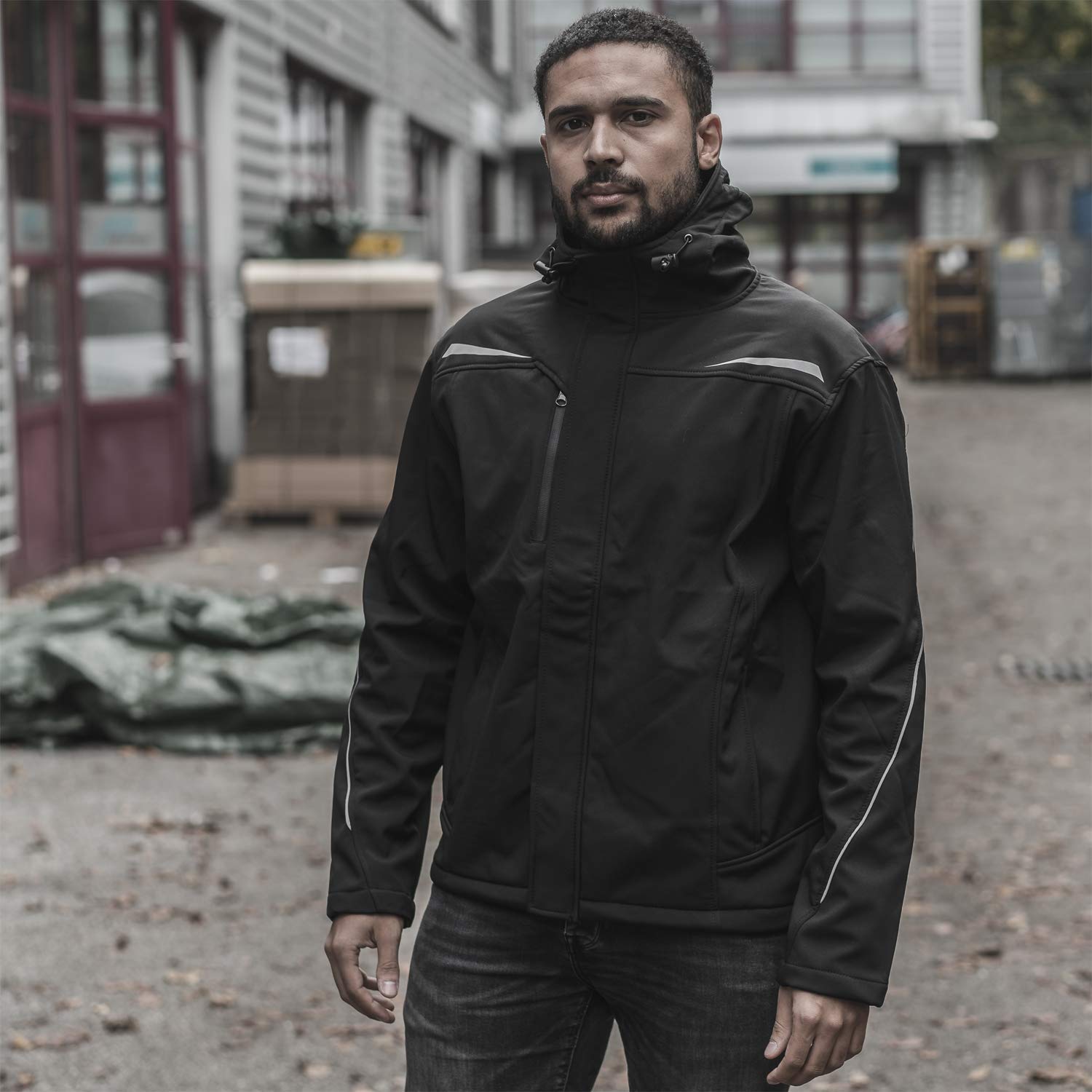 Uvex Synexxo Herren-Arbeitsjacke - Schwarze Männer-Softshelljacke - Sehr Atmungsaktiv