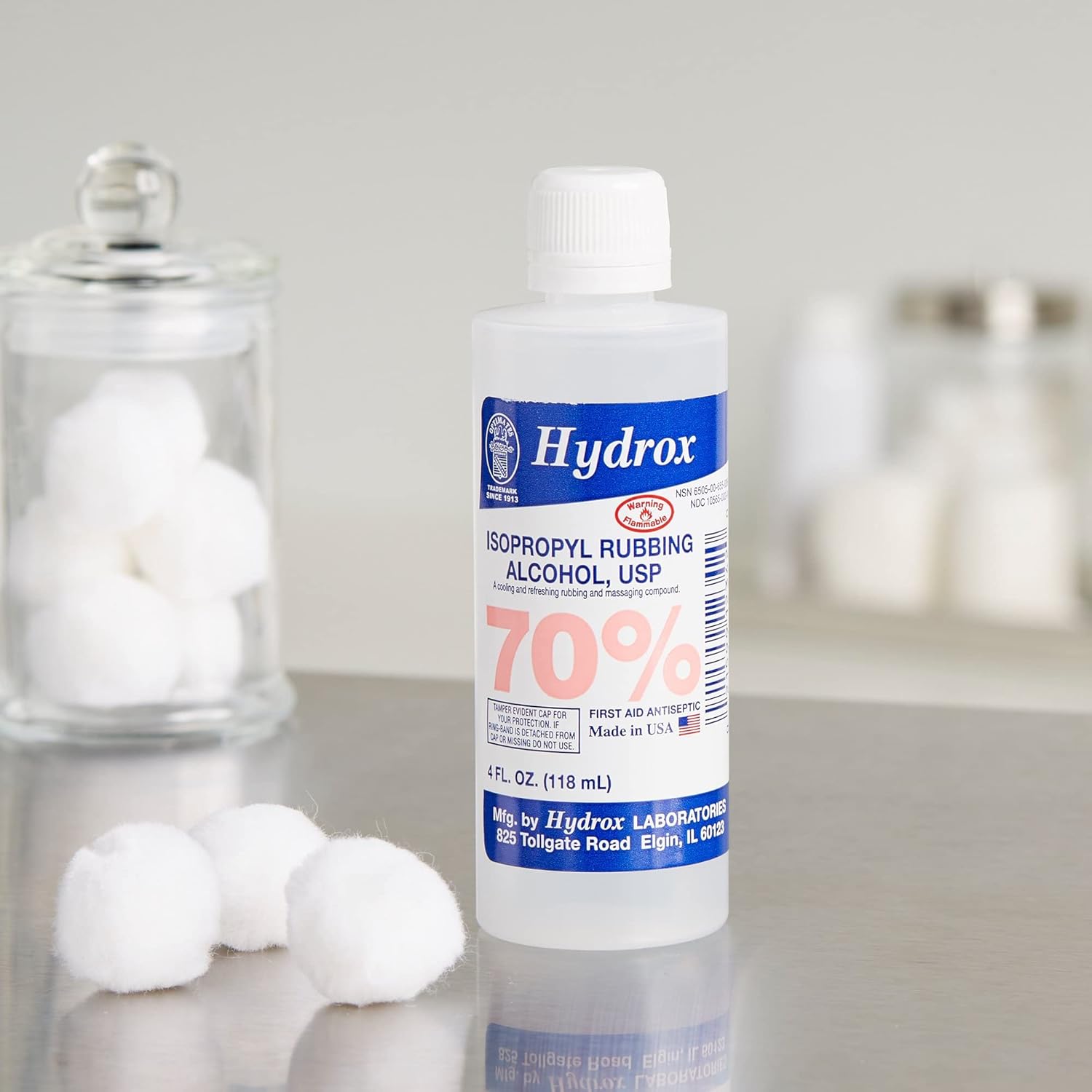 McKesson 70% Isopropyl Rubbing Alcohol - First Aid Solution for Cuts, Scrapes, Cleaning - 4 oz, 60 Count