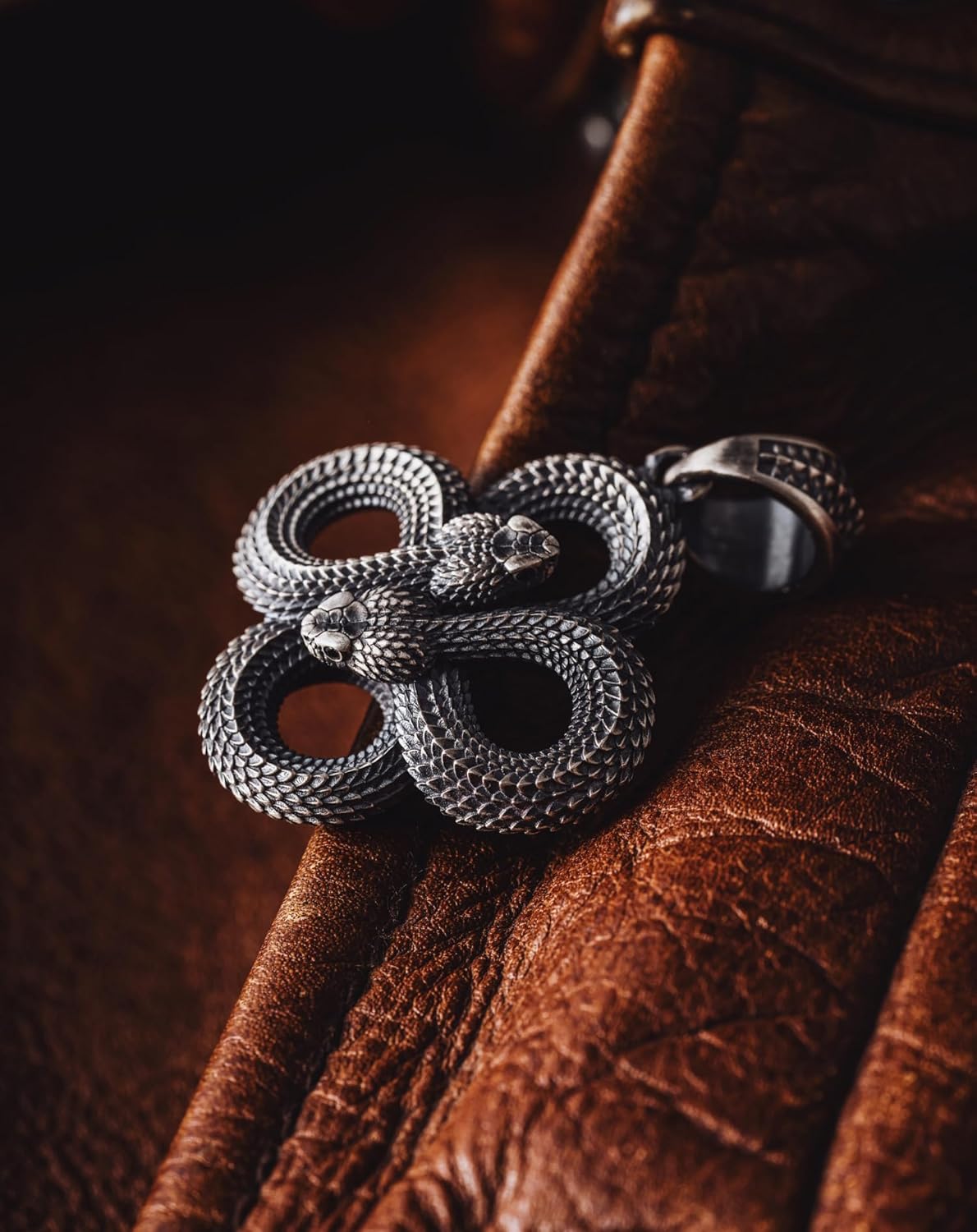 COPPERTIST.WU Double Snake Pendant Necklace Viper Animal Serpent Lucky Pendant Necklace Gothic Jewelry Gift for Men Women