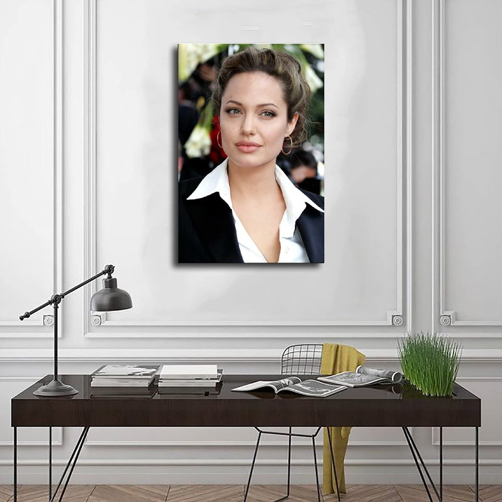 Poster, Affiche Angelina Jolie en ligne | 3+1 GRATUIT