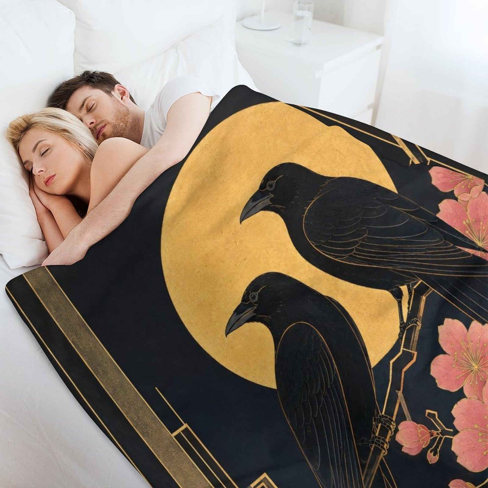 Pareja de Cuervos bajo la Luna Dorada Manta Manta TV Calida Polar | manta sofa suave con Ilustración realista y flor rosa, para sofa, cama, 175x200cm(70x80in)