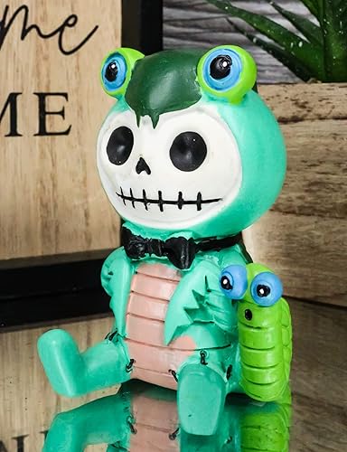Miniatura 9 de Ebros Gift Furrybones - Escultura coleccionable de Manny The Praying Mantis, esqueleto disfrazado con figura de oruga, huesos peludos, calaveras,