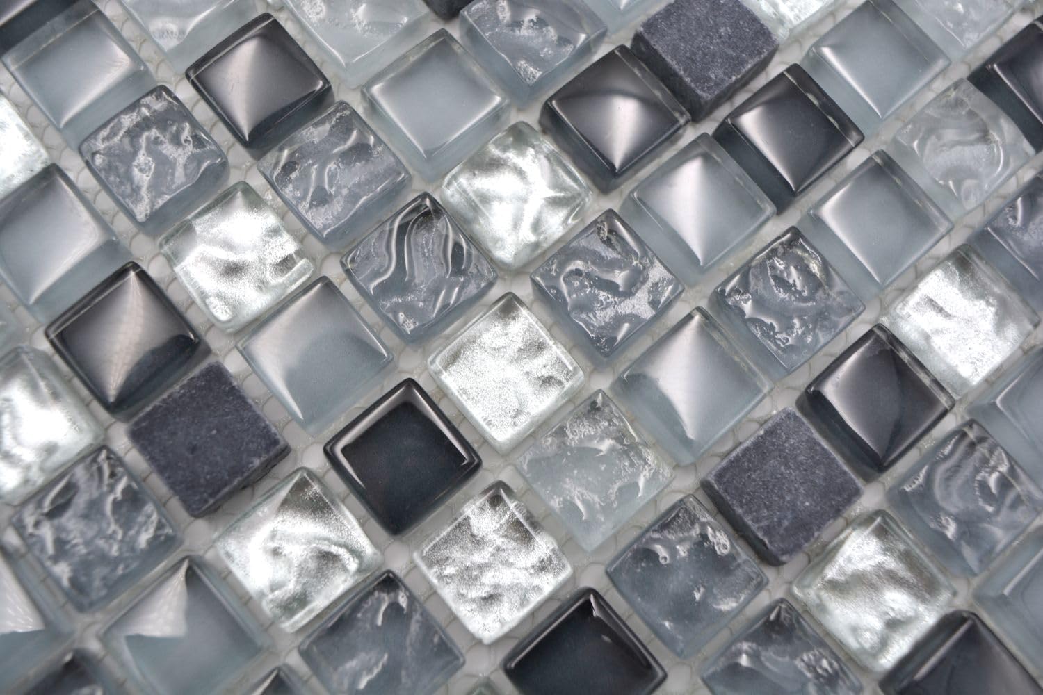 Mosaico di vetro quadrato Crystal/pietra mix trasparente/grigio/argento pietra naturale, 15 x 15 x 8 mm, dimensioni foglio: 322 x 305 mm, 10 fogli