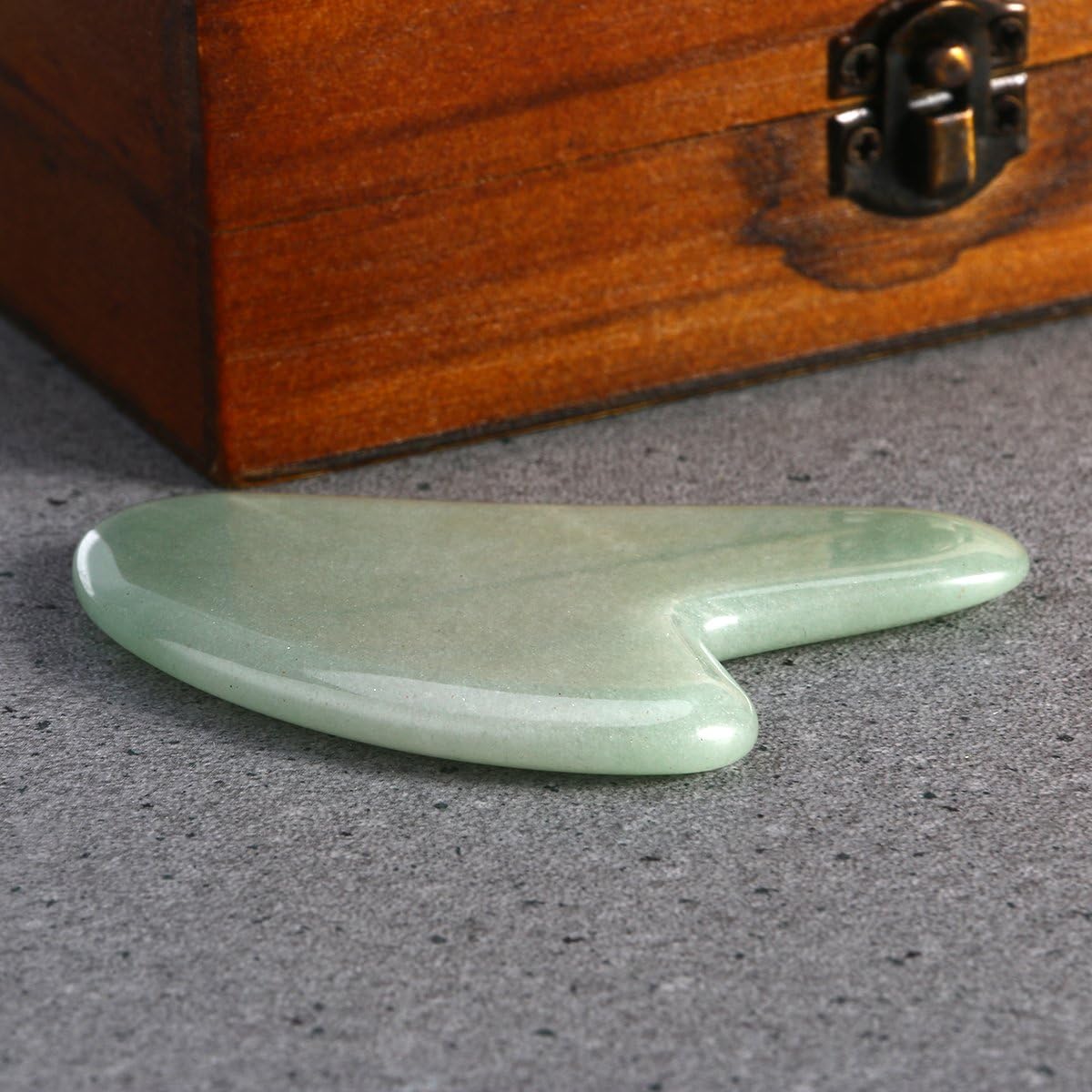 Rosenice Aventurine Massaging Scraping Massage Tools Natural Stone Board guasha Stone for SPA Acupuncture