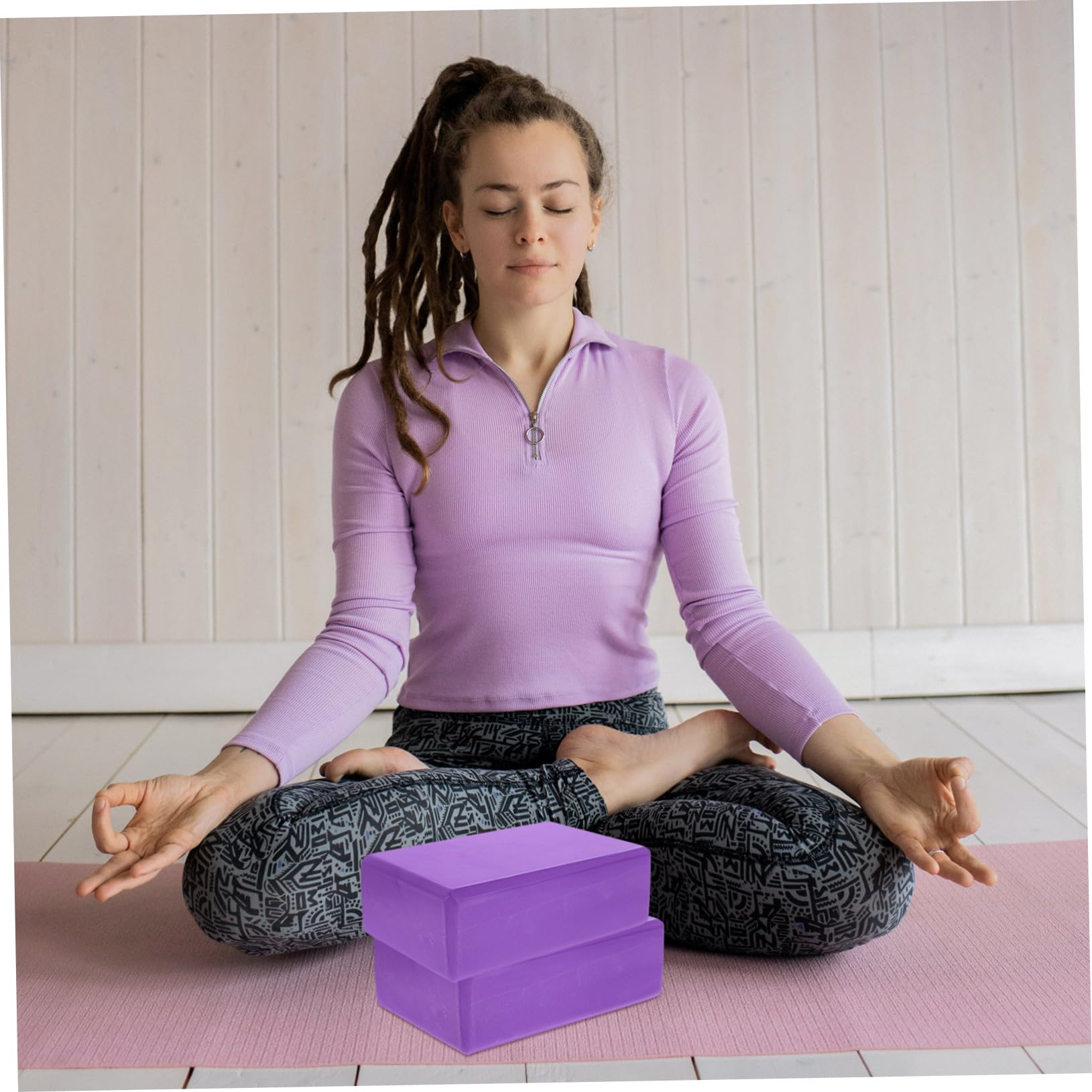 BESTonZON Blocchi Yoga con Cinghia per Estensione in Eva Porpora Set 3 Pezzi Design Leggero e Facile da Trasportare per Sessioni di Hot Yoga e Allenamenti in Ogni Luogo