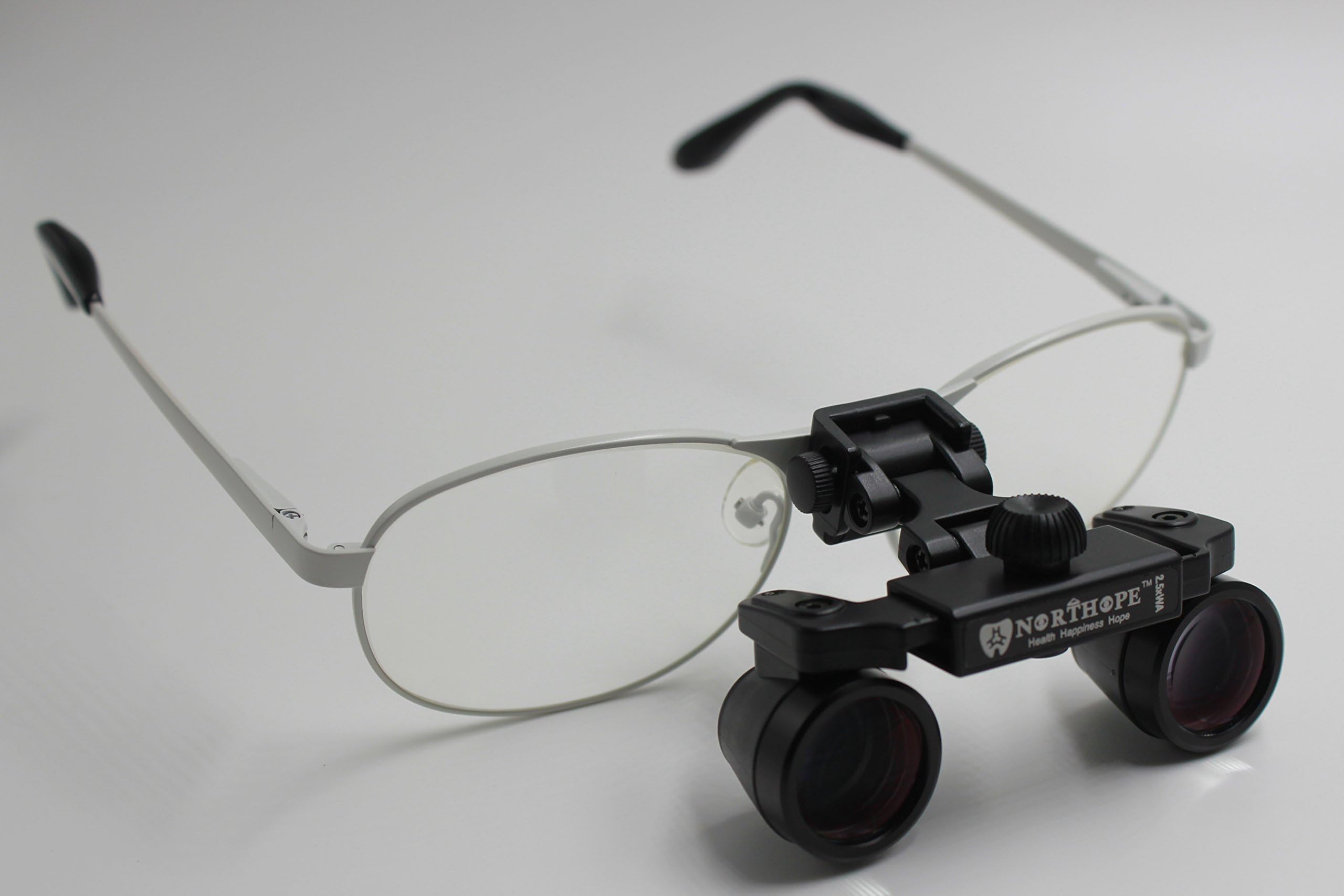 NORTHOPE Ultra-light High-definition Waterproof L60G 2.5XWA Surgical Medical Binocular Dental Loupes with Titanium Frame