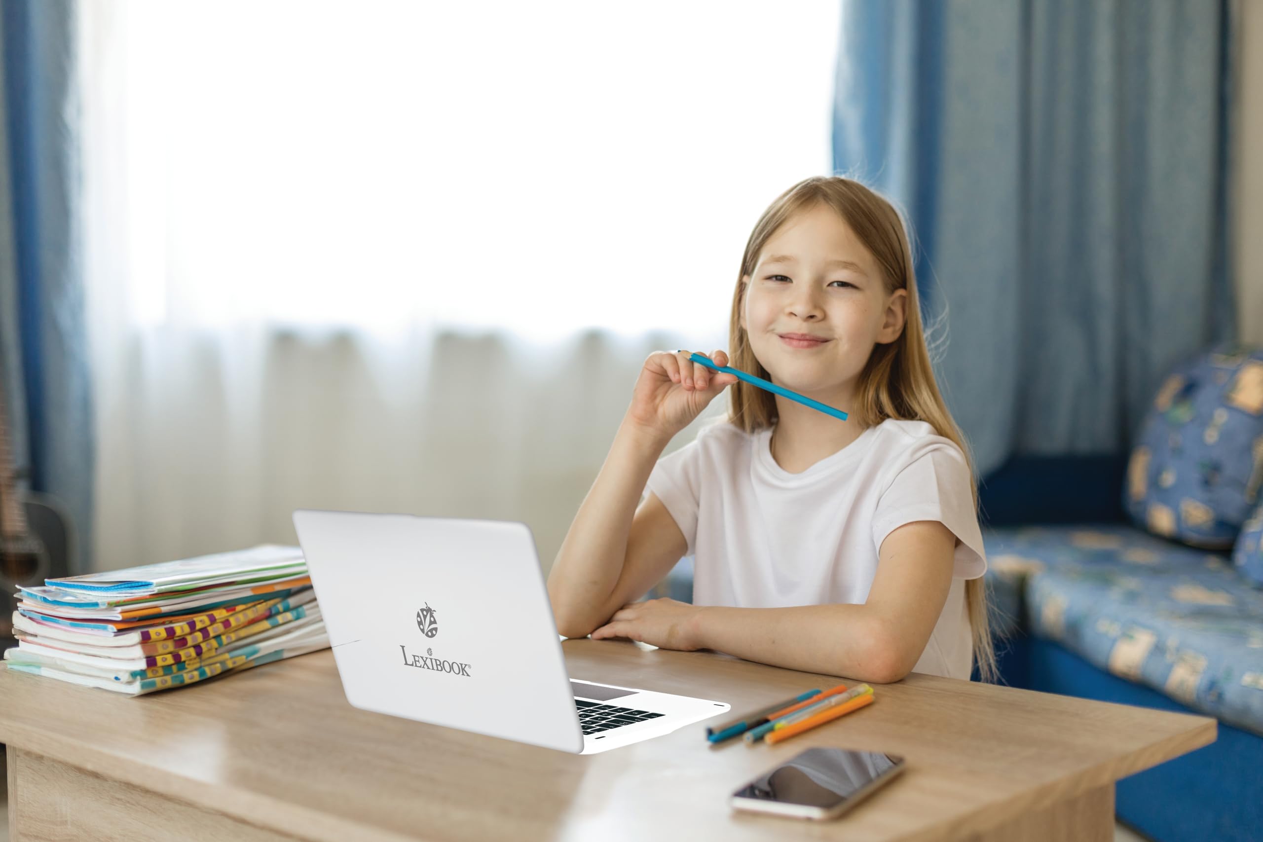 LEXIBOOK, LAPTAB® 10, Portátil con Pantalla táctil, Diseñado para Toda la Familia, Contenido Educativo y Divertido, Powered by Android™, Control Parental, Ultrafino y Ligero, español, LT10ES