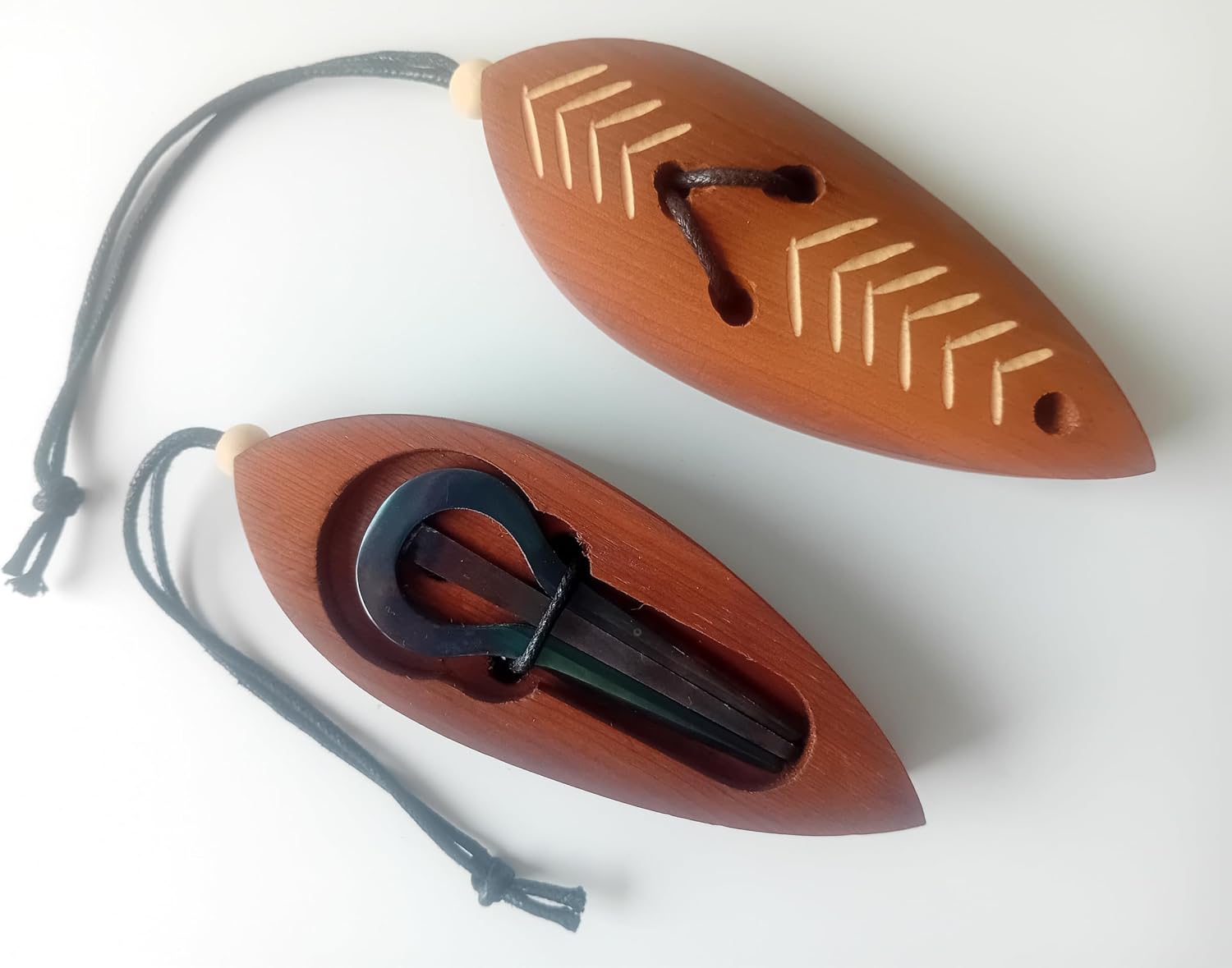 Jaw harp - Sayan, in the cedar case «Petal», steel, forged, mid-range tone