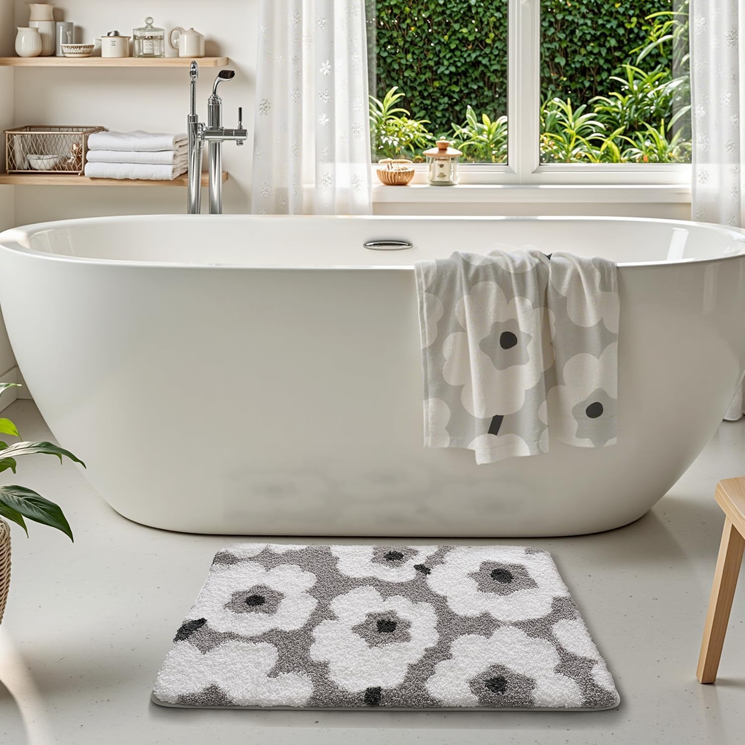 LUMI Bathroom Rugs Cute Floral Design, Soft Absorbent Microfiber Bath Mat Non-Slip, Machine Washable Quick Dry Grey Luxury Rug Flower for Floor, Bathtub, Home Decor, 24"x36"