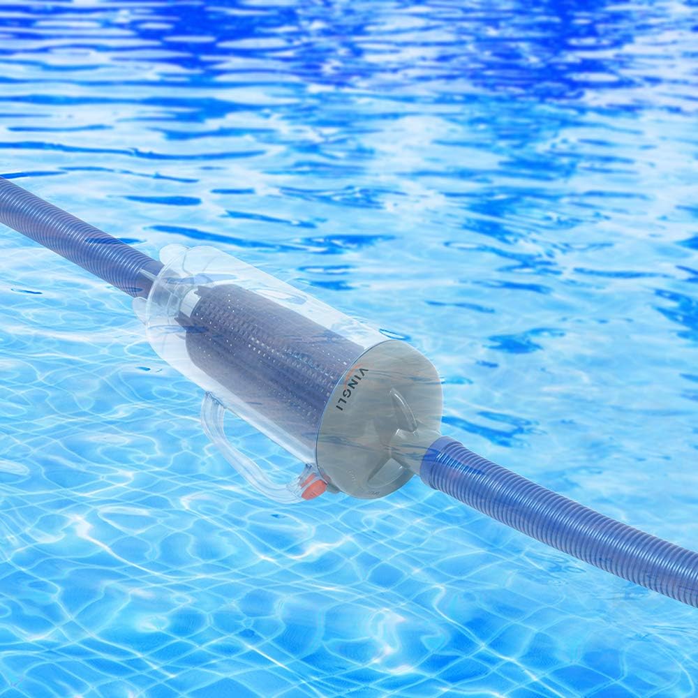 VINGLI Leaf Canister connected in a swimming pool