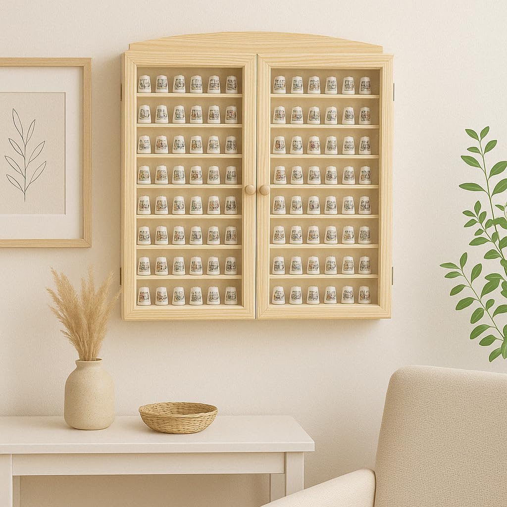 Vetrina Collezioni ditali. 2 grandi porte. Capacità: 200 ditali. Dimensioni: 66 x 6 x 72 cm. In legno di pino crudo. per dipingere.. Altezza tra le piastrelle: 4,5 cm.