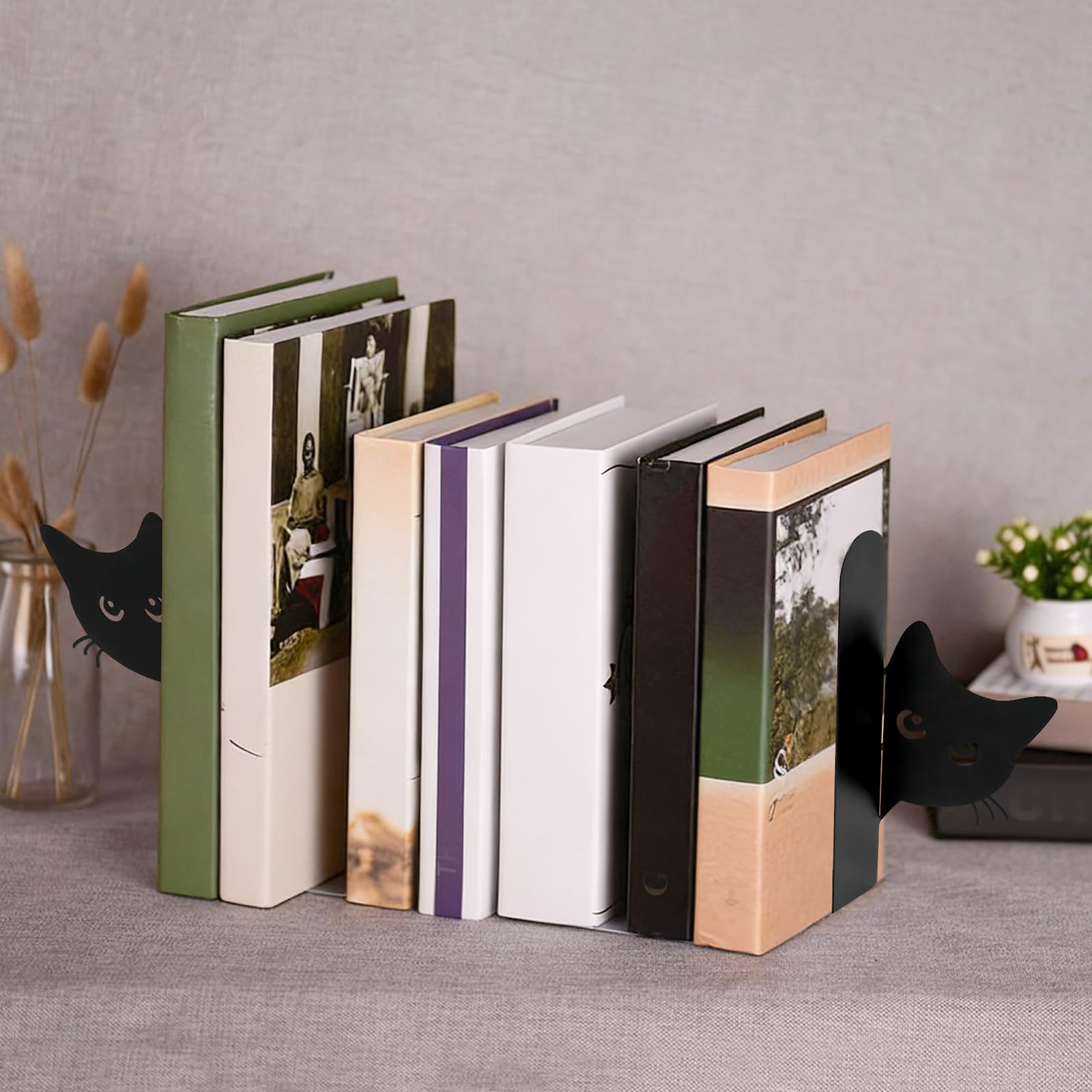 2 Piezas Sujeta Libros Estanteria Gato, Apoyalibros Negro Antideslizante con Marcapaginas, Soporte Libros Estanteria Metal para Estudiantes, Oficina y Amantes Lectura