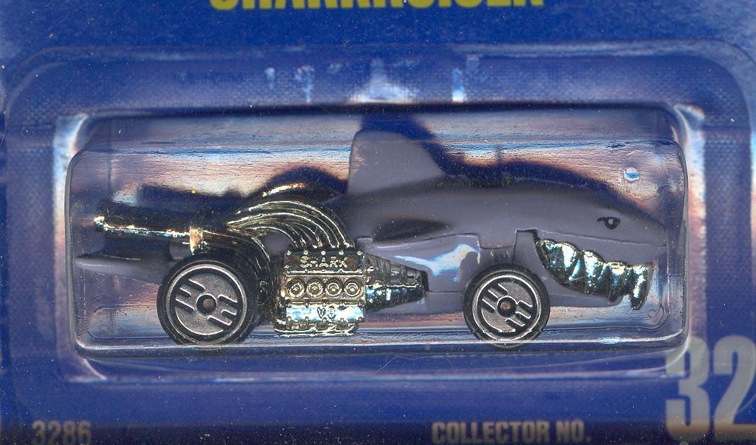 Amazon.com: Hot Wheels 1991-32 SHARKRUISER All Blue Card 1:64