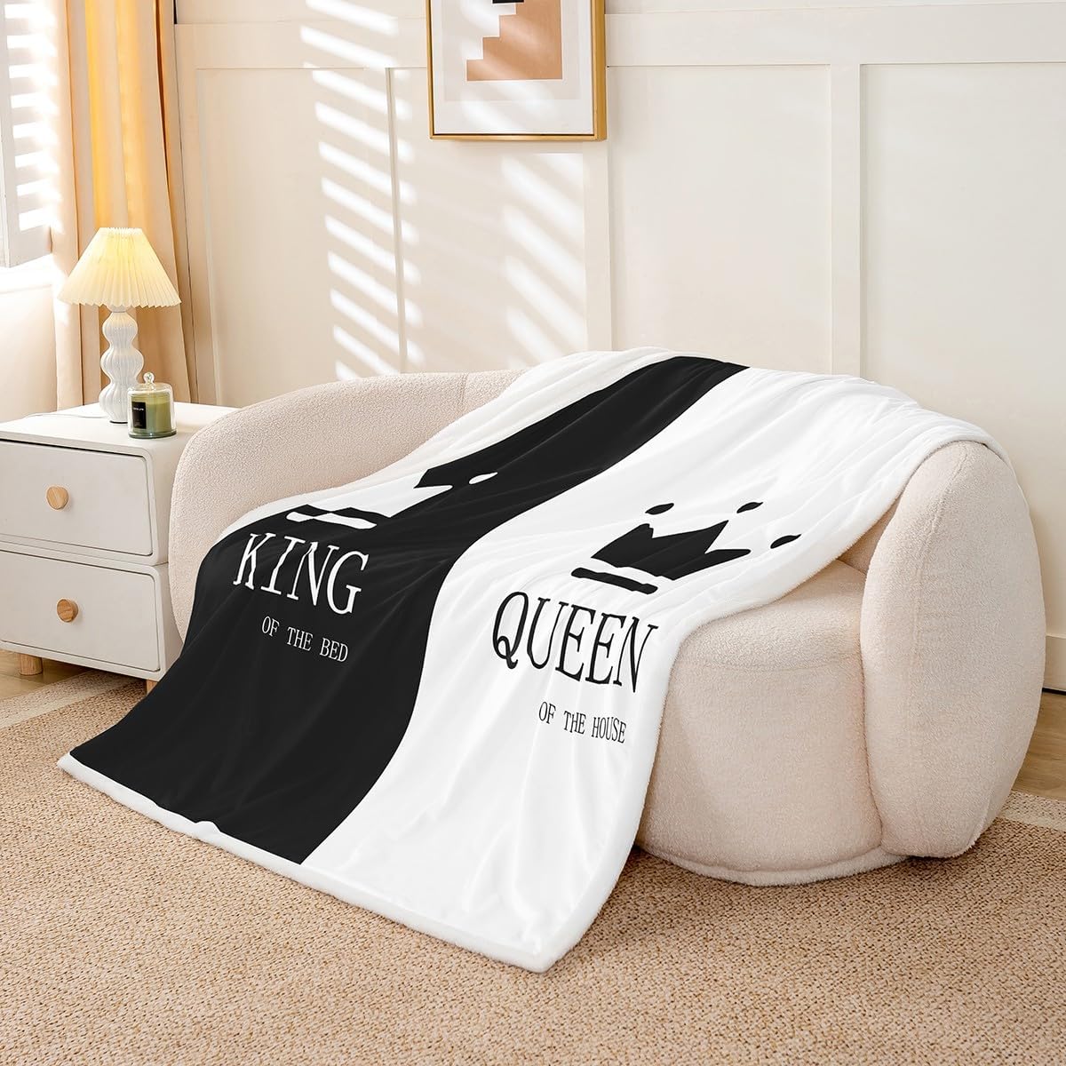 Crown Queen and King Plush Blanket His and Hers Matching Couple Sherpa Blanket Lover Romantic Valentine's Day Presents Fleece Throw Blanket Black and White Fuzzy Blanket Room Decor Throw 50x60 Inch