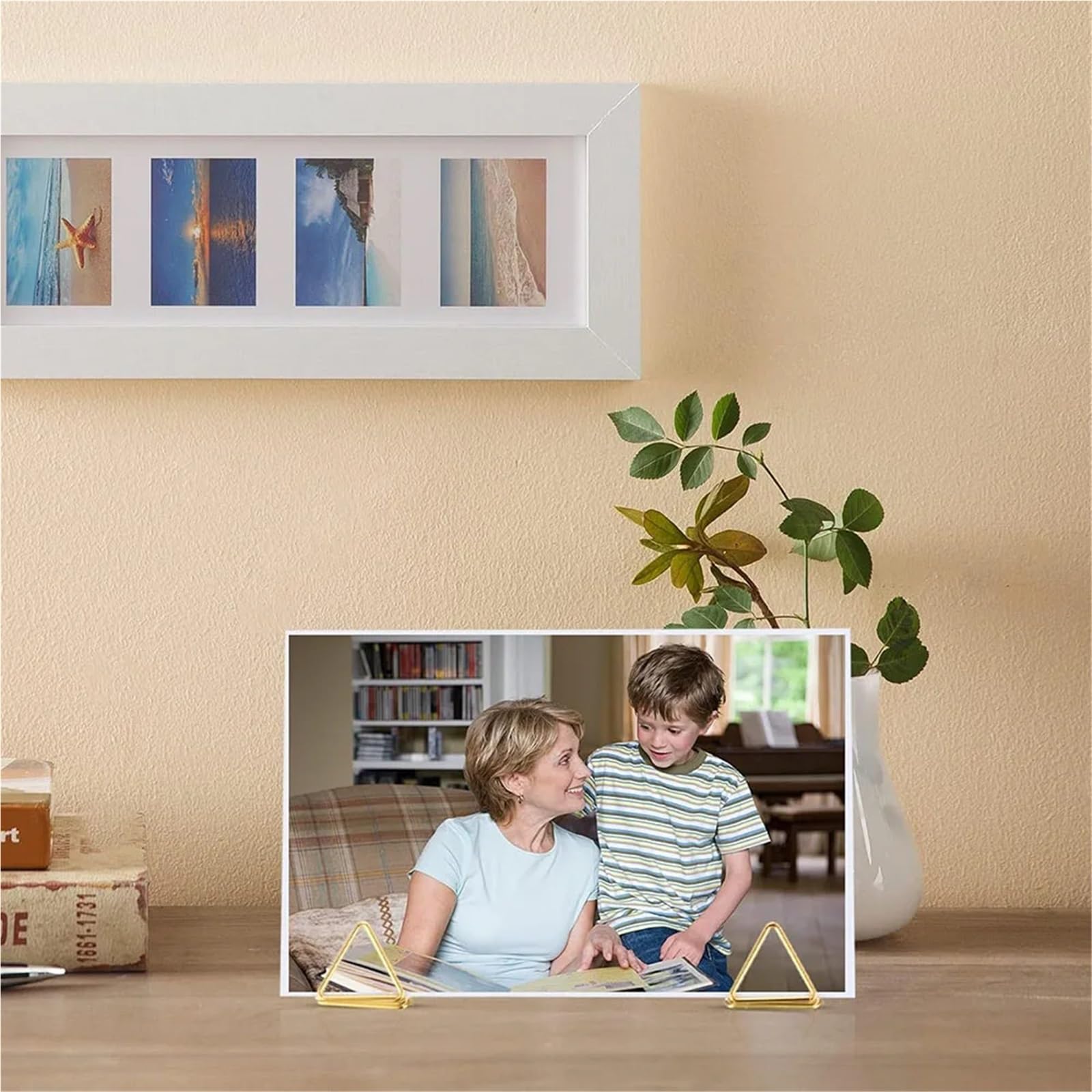 Tischkartenhalter aus Metall, dreieckig, Foto-Clip-Ständer, Hochzeit, Tischnummer, Namensschild, Ständer, 100 Stück (Mini-Gold)