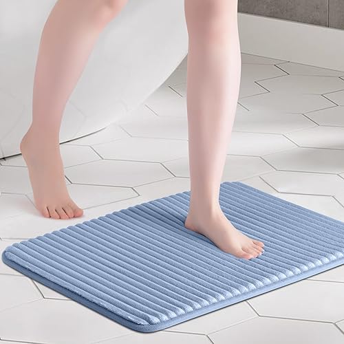 FRESHMINT Alfombra de baño de espuma viscoelástica ultrasuave con infusión de carbón de 17 x 24 pulgadas, alfombras de baño para baño,