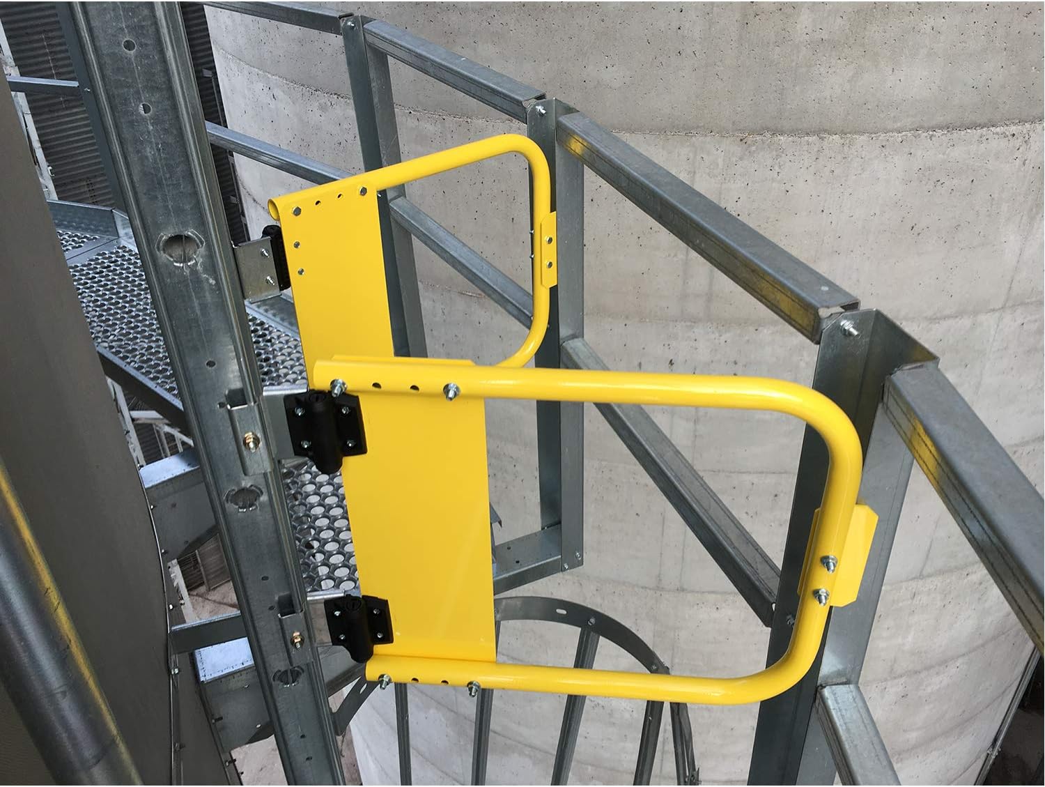 TruClose Pool & Safety Gate Hinges #1 Selling self-Closing, Tension Adjustable Hinges for Metal Gates (Gloss Black Covers) - TCA1S3BT