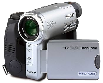 【美品 箱付き】 ソニー Sony DCR TRV33 Amazon.com : Sony Handycam DCR-TRV33 MiniDV Camcorder with