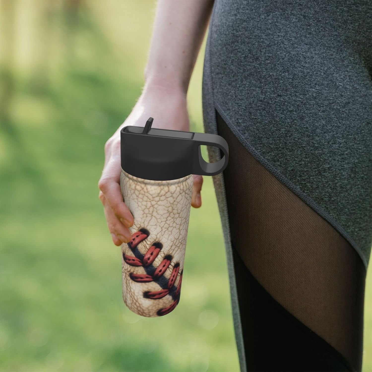 18 oz Vintage Baseball Double Wall Insulated Water Bottle with Straw and Lid, Stainless Steel Sports Bottles Sports Travel Mug for Home Office