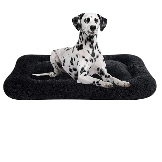 Coohom Deluxe Plush Bed Pet Cushion Crate Mat,Fulffy Comfy Kennel Anti-Slip Washable Pad for Medium Large X-Large Dogs(X-Large, Khaki)