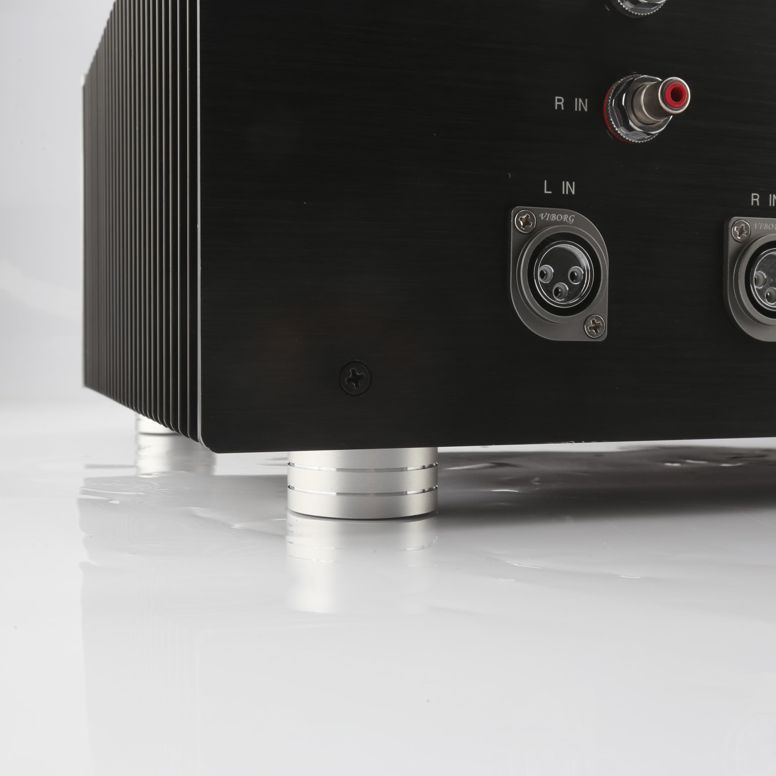 Tertullus 4 piedini HiFi in alluminio 40 mm × 20 mm Silver ammortizzatore vibrazioni per giradischi subwoofer