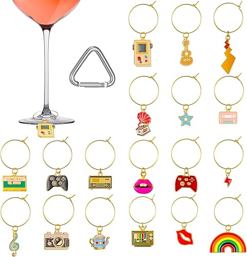 Juego de 18 dijes vintage para copas de vino, marcadores de los años 80, anillos, identificación con hebilla y bolsa con cordón para copas de tallo,
