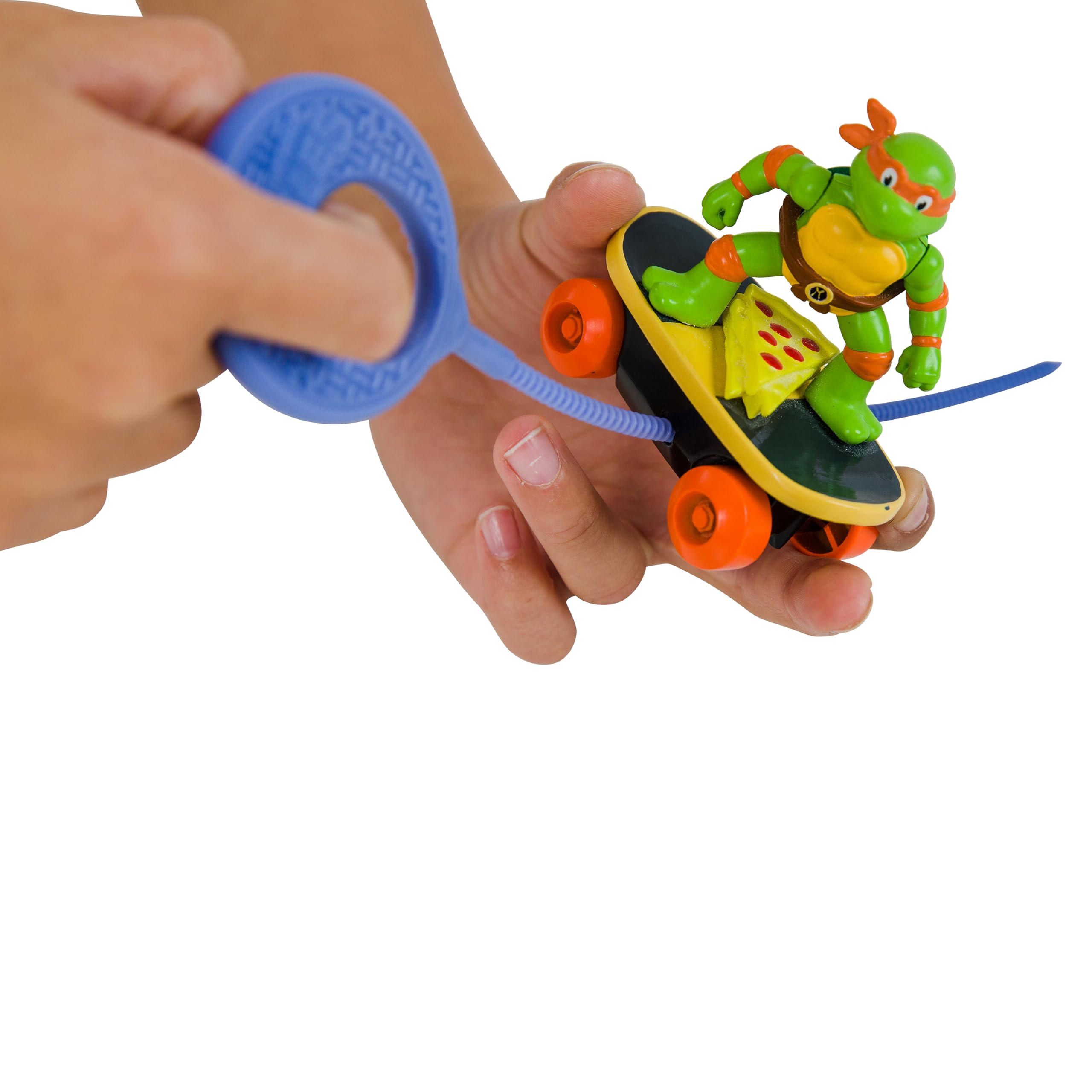 TMNT Tortuga Ninja Adolescente Mutante | TMNT Tortuga Ninja Michelangelo | Switch Kick Skaters | Figura da Skater da 7 cm, Edizione Classica | Giocattoli e Regali per Bambini dai 3 Anni in Su