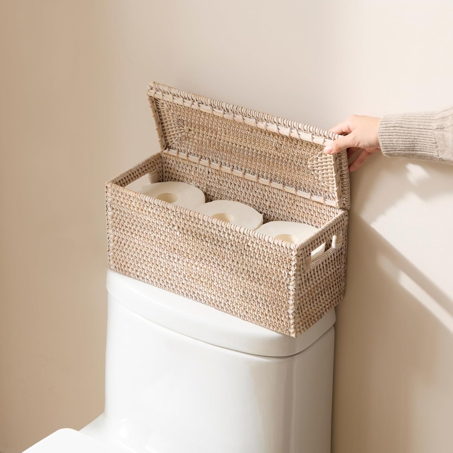 YANGQIHOME Toilet Paper Basket, Rattan Toilet Tank Basket for Bathroom, Wicker Baskets with Lid for Storage, Whitewash