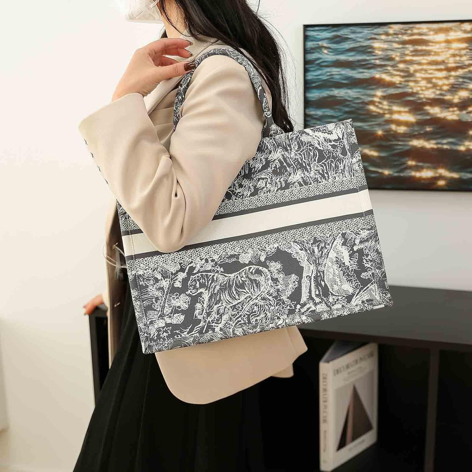 Fashion luxury tote bag cotton linen one shoulder handbag large capacity jacquard embroidery retro exquisite graffiti - Image 3