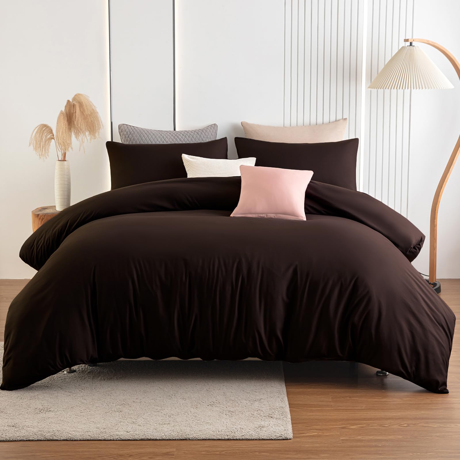 Parure de lit microfibre infroissable Soifox marron au tissage haute densité et finitions zippées