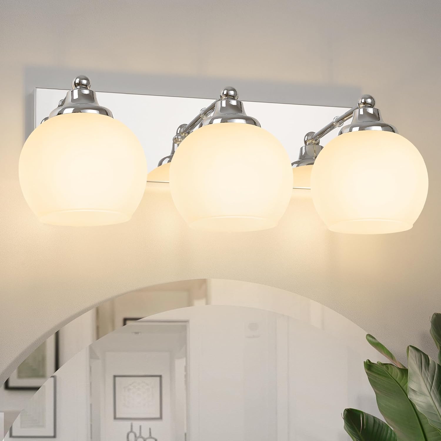 Chrome Bathroom Light Fixtures, Vanity Light Over Mirror, Chrome Vanity Lamp with Clear Globe Glass (Chrome & Frosted Glass)