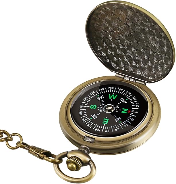 CestMall Retro Compass Portable Military Survival Compass Fluorescent Glow Survival Gear Compass Outdoor Navigation Compass Tools for Camping Hiking Riding