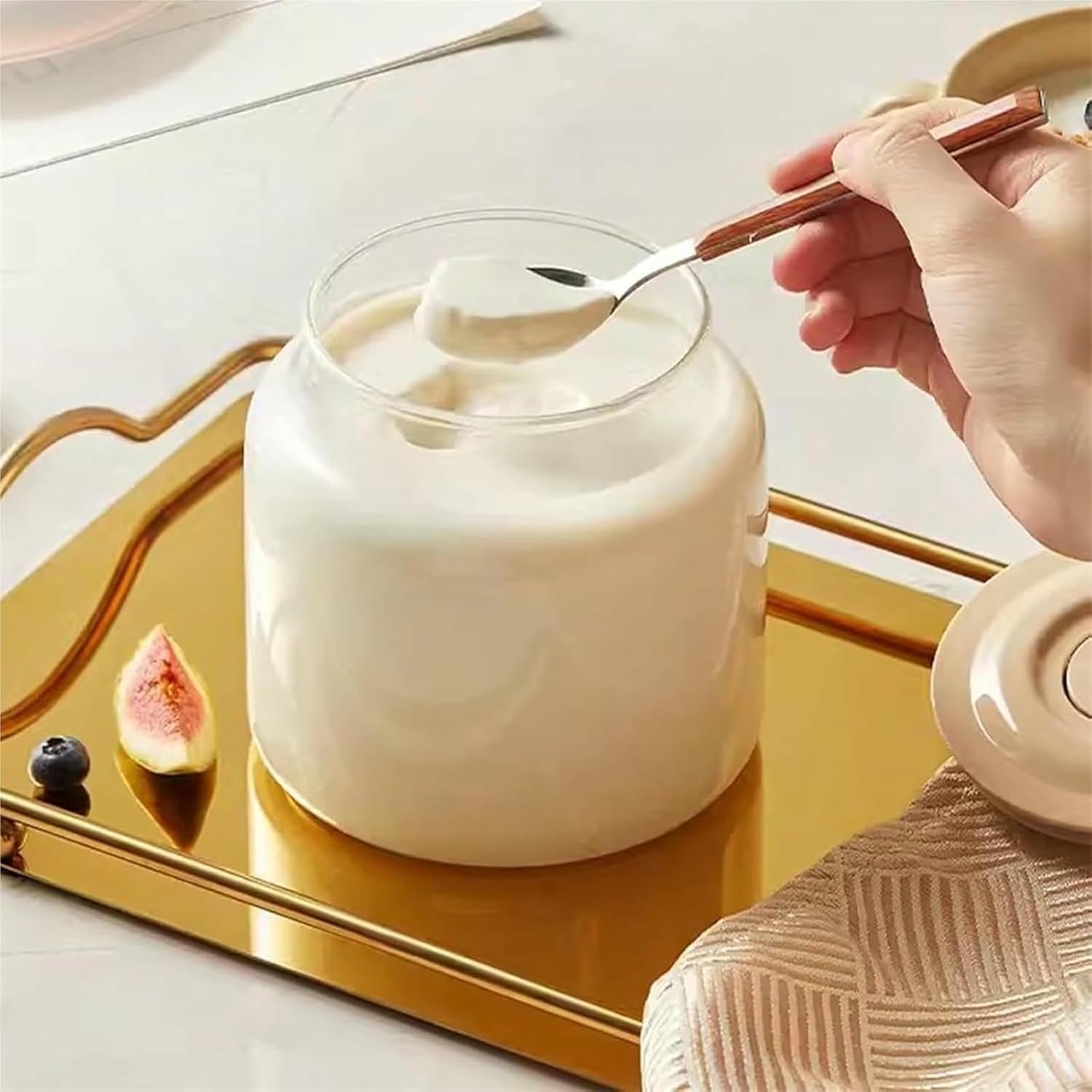 Fully Automatic Yogurt Maker, 5 Preset Programmes, Easy Cleaning Simple Operation2L Yoghurt Maker Machine, Yogurt Maker with LED Touch Panel for Home Organic Yogurt, Cheese