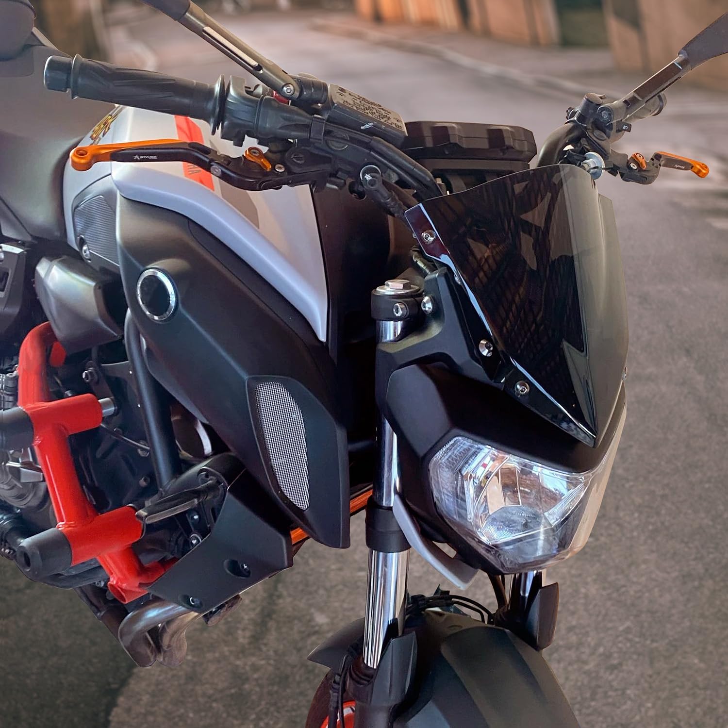 Moto Pare-Brise Avant Pare-Brise Airflow Déflecteur Double Bulle Carénage Compatible avec MT07 FZ07 MT-07 2018-2020 2019 2018 2019 2020 (fumée)