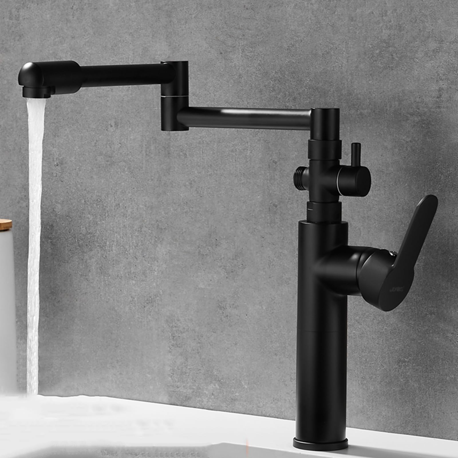 ZQFHSX Kitchen Sink Tap with Dishwasher Connector, Brass 360° Swivel Folding Design