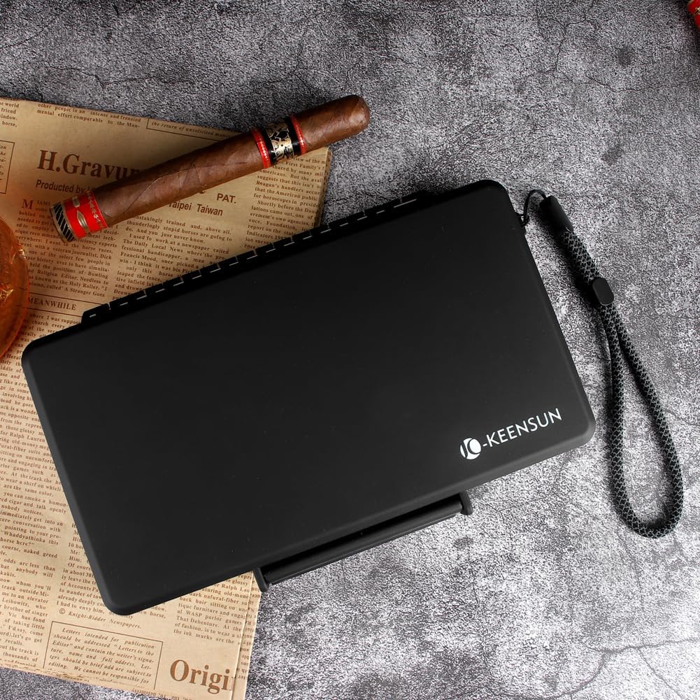 KEENSUN Portable PPS Cigar Humidor Case - Holds 5 Cigars (58 Ring Gauge) with Shockproof Sponge Lining, Secure Lock Closure, Elegant Gift Packaging for Cigar Enthusiasts (Black)