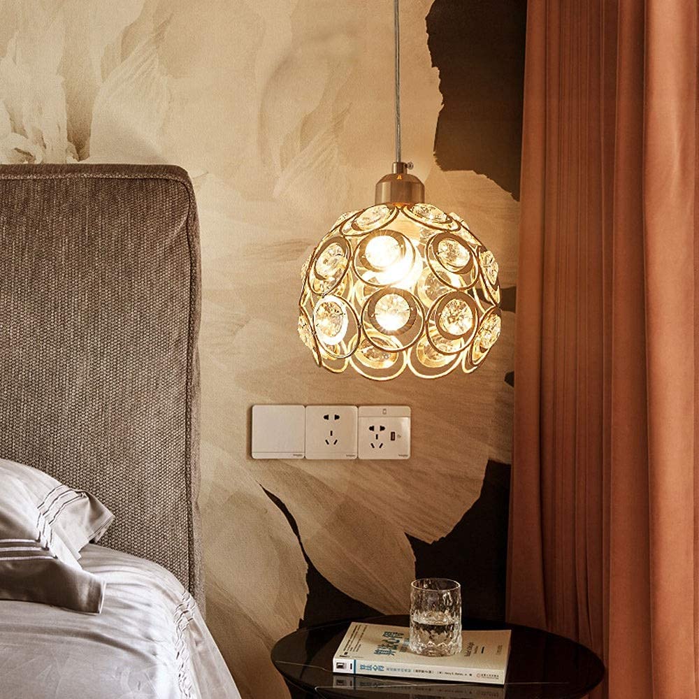 Kryształowa lampa wisząca Mini sufitowa lampa wisząca Oprawa oświetleniowa, metalowe oprawy sufitowe Lampy wiszące Oświetlenie wewnętrzne drzwi Weranda Jadalnia Stół w jadalni Półkulisty żyrandol Made