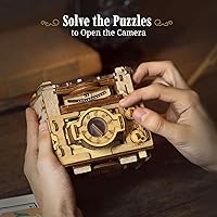 Vista 5 de iDventure Cluebox PRO - Cámara de Sherlock - Juego de Escape Room - Caja de Rompecabezas Secuencial - Rompecabezas de Madera 3D para Adultos