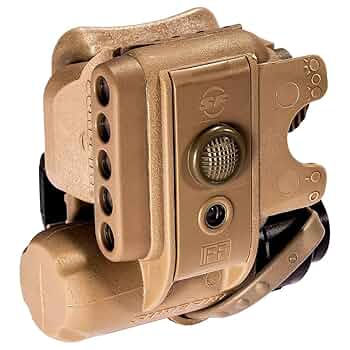FASTヘルメット用 LEDライト + IFF IR ビーコン TANカラー 71DhONDU0SL._UF350,350_QL50_.jpg