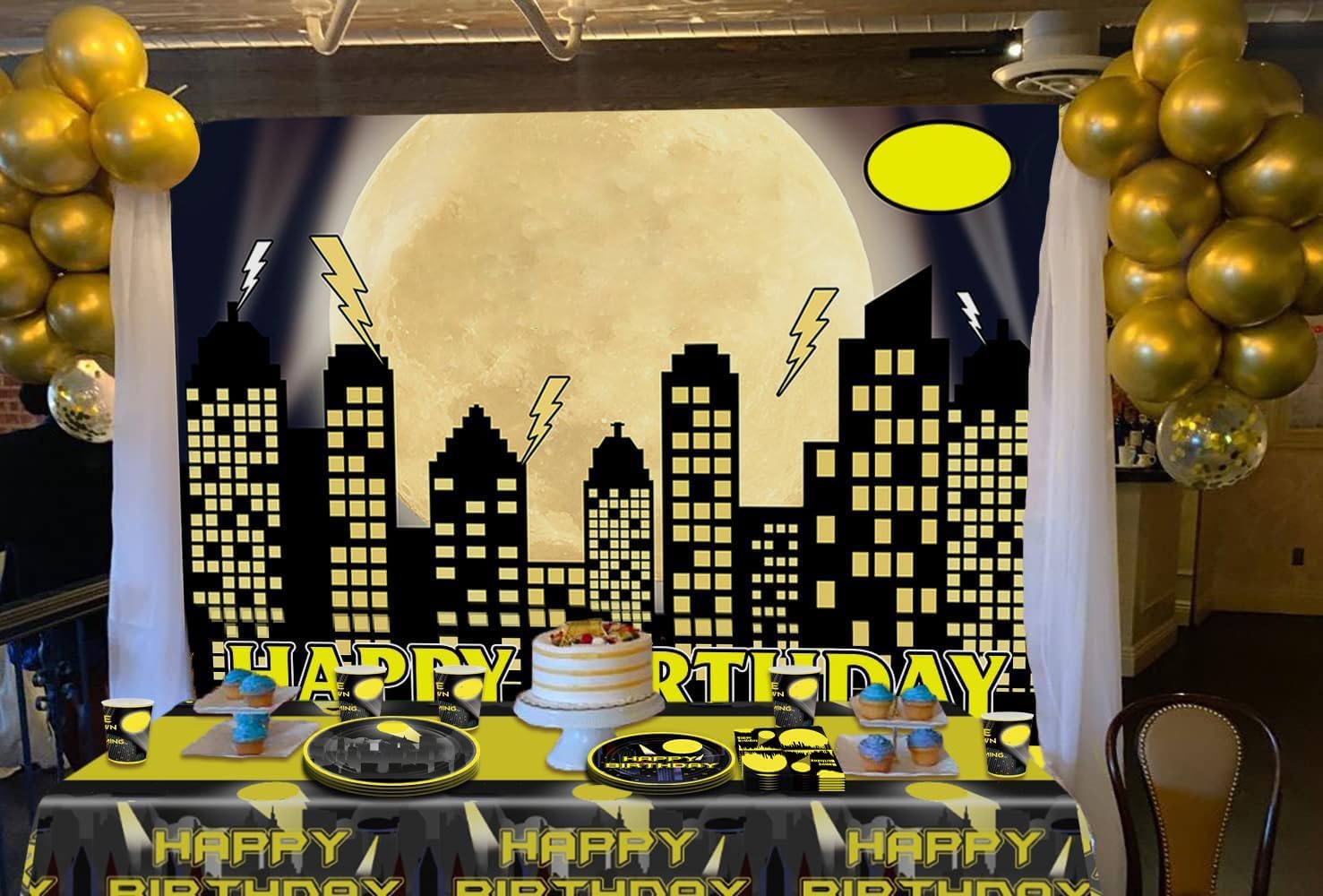 81pcs Bat Superhero Cityscape Theme Party Supplies 10-Person Party Disposable Tableware Kids' Birthday Table Decor Super Hero Cityscape Theme Paper Plates Cups Napkins and Other Decorations