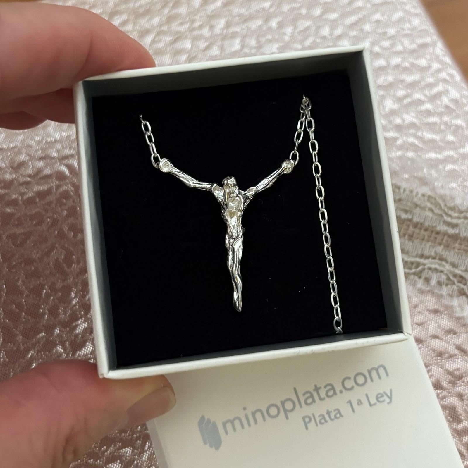 Gargantilla Cristo de Dalí en Plata de ley 925