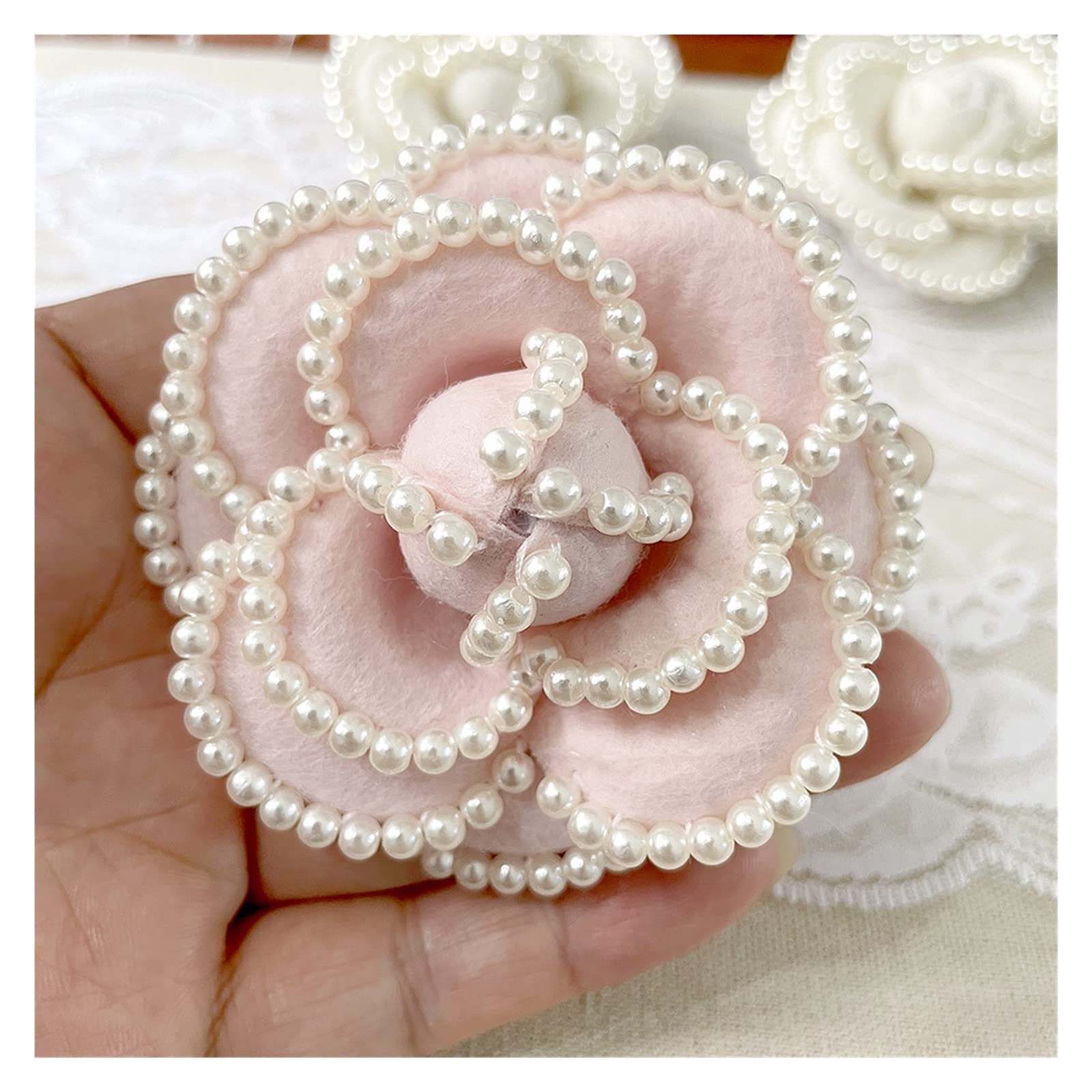 Broche artístico de Tela con Flor de Camelia, alfileres de Solapa, cárdigan con corpiño de Perlas, broches de alfiler para Cuello, joyería de Boda