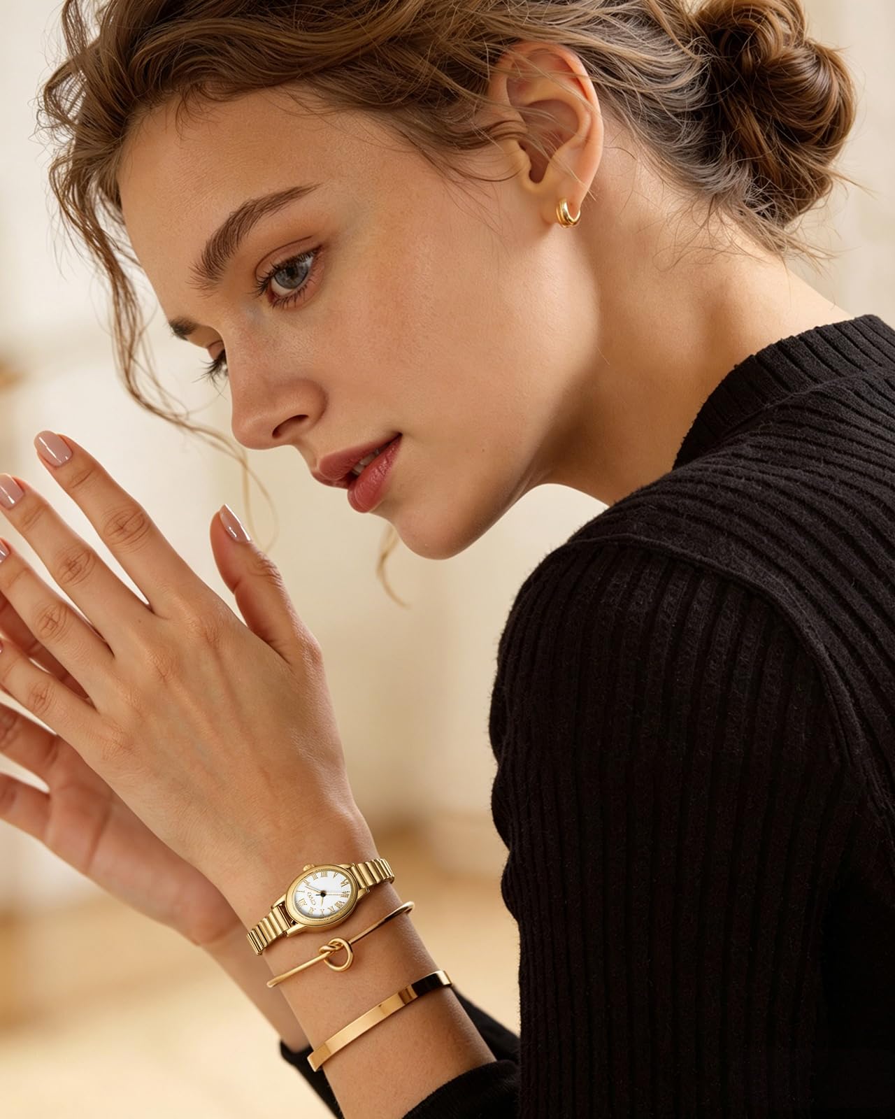 CIVO Vintage Armbanduhr Damen Kleine: Oval Gehäuse Römisches Zifferblatt Analoge mit Elastisches Armband - Zarte Gold Silber Damenuhr Geschenke zum Jahrestag Valentinstag 2 Größen (M/L)