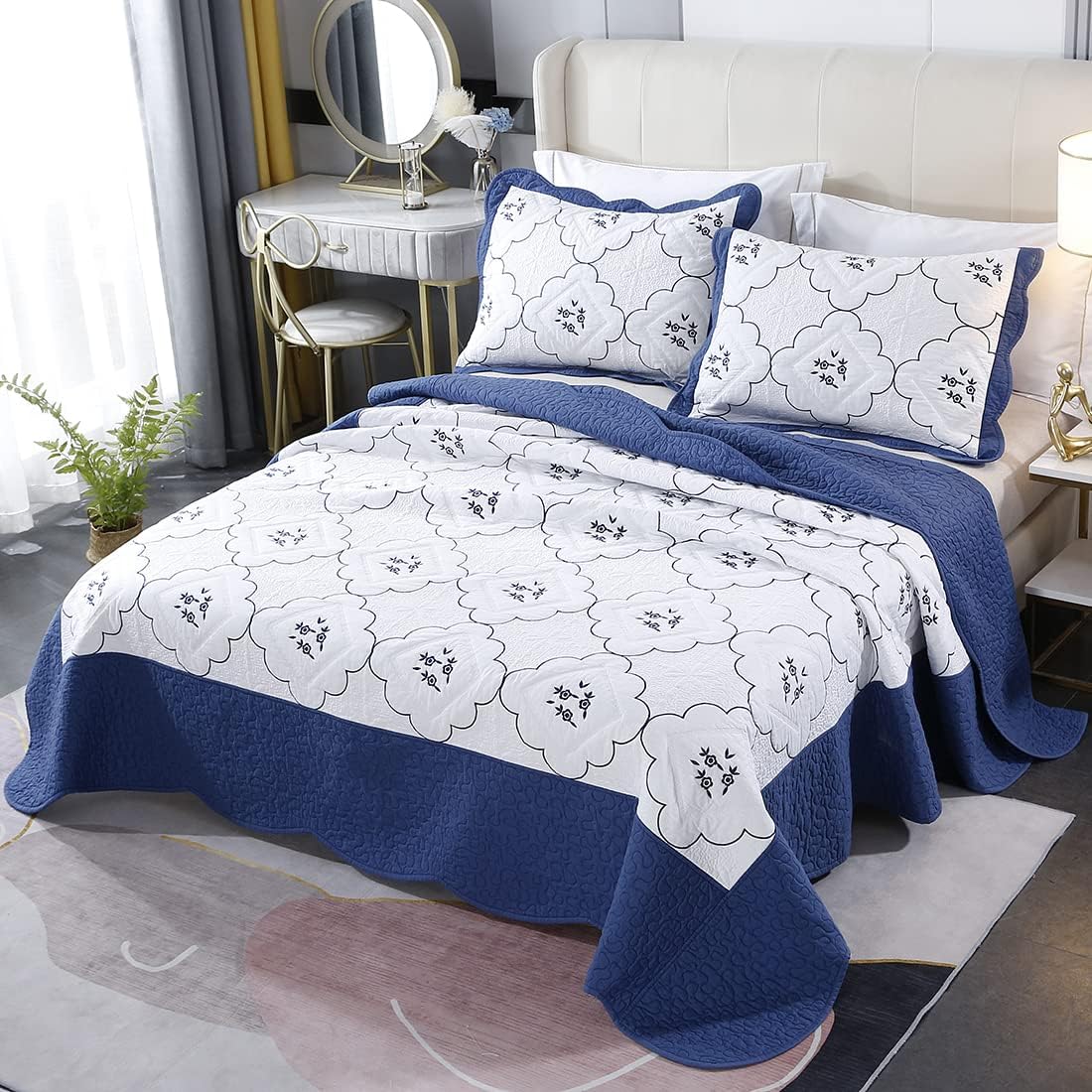 vctops Reversible Embroidery Cotton Quilted Bedspread Quilt Set 3 Pieces Full/Queen Size Elegant Floral Pattern Comforter Lightweight Soft Bedspread Coverlet Set (Green,88"x92")