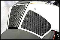 Vista 3 de TechSpec Puños para tanque de agarre – KTM DUKE 690 (2012 – ACTUAL) Incluye TP 90 – 62-4502-SS – SnakeSkin